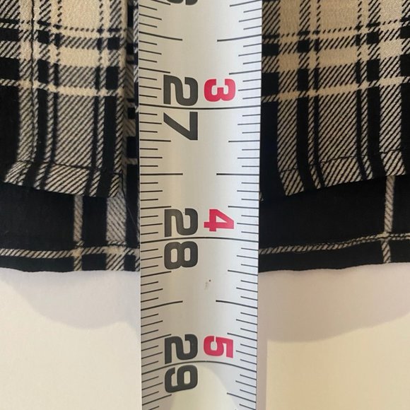 The Kooples xs black-and-cream plaid 100% silk shirt - Picture 4 of 14